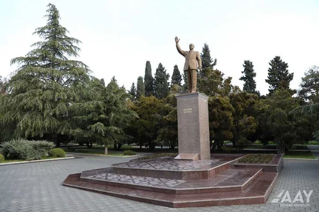 Saleh Məmmədov Naftalanda vətəndaşları qəbul edib