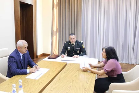 Arzu Rəhimov Şəmkirdə vətəndaşları qəbul edib