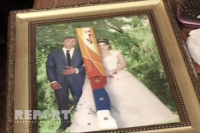 Ağcabədidə toy kaseti oğurlanıb, bəy-gəlin şəkili üzərinə bıçaq qoyulub - FOTO