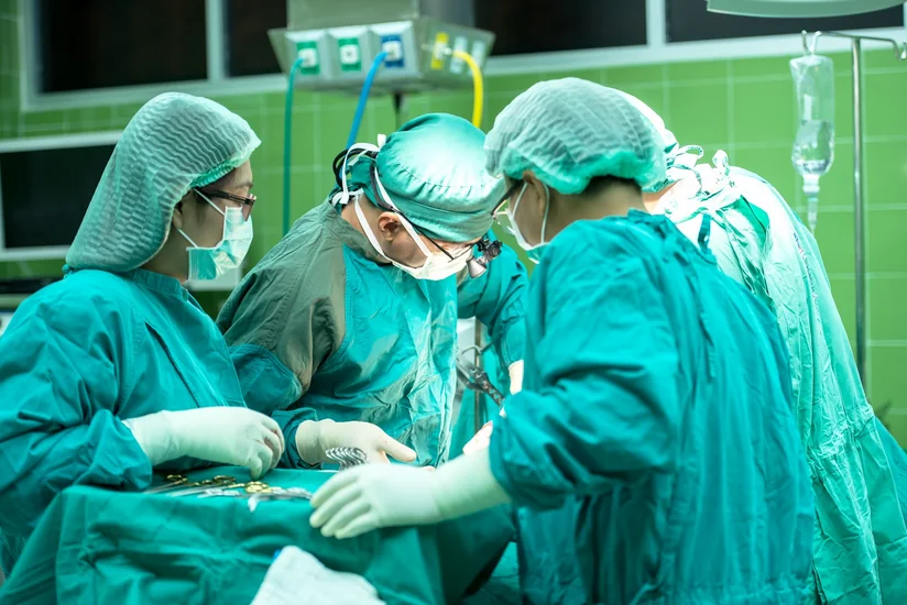 Ötən il 30 hemofiliyalı xəstədə böyük cərrahi əməliyyat olunub