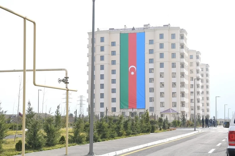 Şirvanda məcburi köçkünlər üçün yeni yaşayış kompleksi istifadəyə verilib