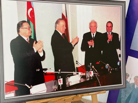 Gürcüstanda “Heydər Əliyev və müasir Gürcüstan” mövzusunda konfrans və fotosərgi təşkil olunub