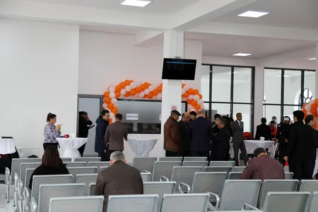 “Abşeron” Ticarət Mərkəzinin ərazisində avtovağzal xidməti təşkil edilib - YENİLƏNİB