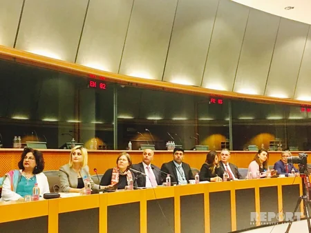 Avropa Parlamentində “Münaqişə zonalarında qadınların monoloqu“ mövzusunda konfrans və sərgi keçirilib