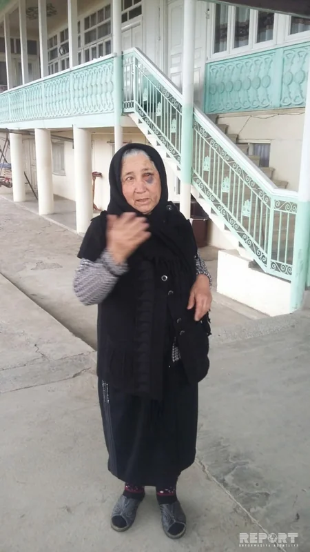 Tovuzda maskalı şəxslər mənzilə basqın edərək ev sahibinə xəsarət yetiriblər - FOTO