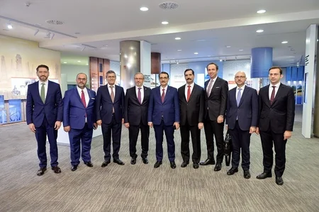 SOCAR President meets with Turkish Minister of Energy and Natural Resources