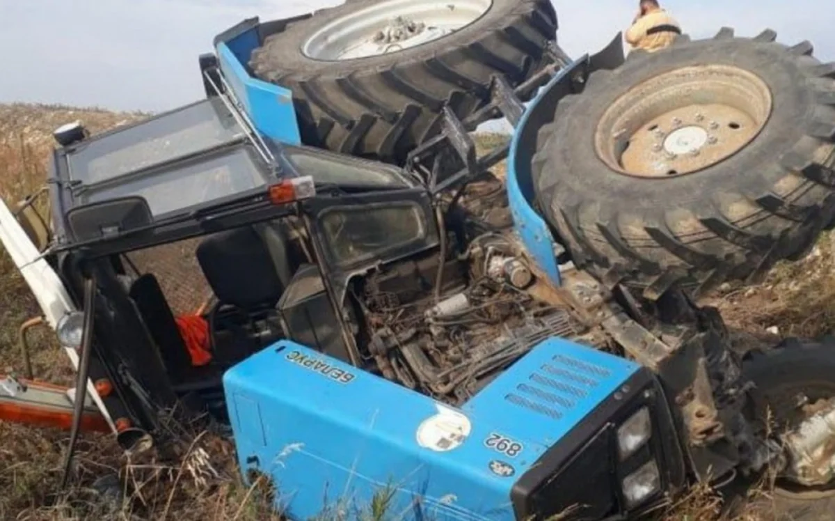 Hacıqabulda traktor aşıb, ölən var - YENİLƏNİB