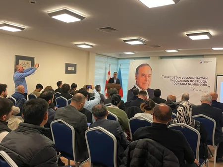 Gürcüstanda “Heydər Əliyev və müasir Gürcüstan” mövzusunda konfrans və fotosərgi təşkil olunub