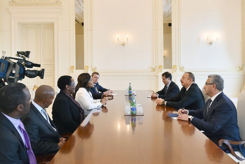 Prezident İlham Əliyev Cənubi Afrika Respublikasının beynəlxalq əlaqələr və əməkdaşlıq nazirini qəbul edib