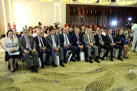 Təhsil Nazirliyi ötən ilin hesabatını təqdim edib - FOTO