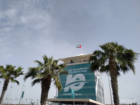 Abu-Dabi: Şərqlə Qərbin sintezi - REPORTAJ