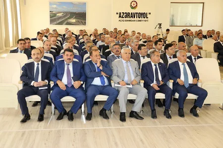 “Azəravtoyol”da cari ilin 6 ayının yekunlarına həsr olunmuş hesabat iclası keçirilib - FOTO - VİDEO