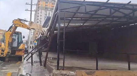 Xırdalan və Qobuda qanunsuz tikililər sökülüb