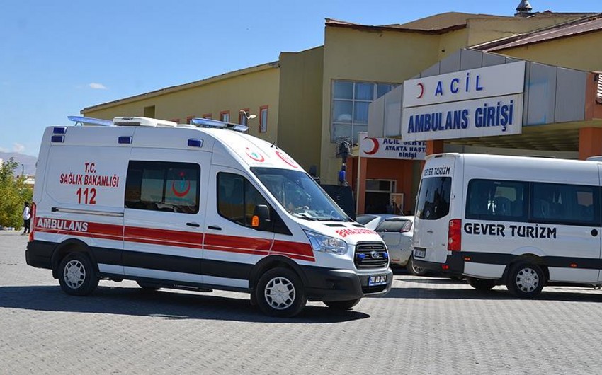 Türkiyədə baş vermiş terror aktında ölənlərin sayı 17 nəfərə, yaralıların sayı 27-ə çatıb - VİDEO - YENİLƏNİB-2