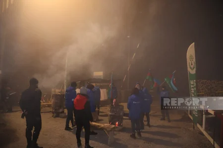 Акция на дороге Ханкенди-Лачын продолжается и в вечернее время
