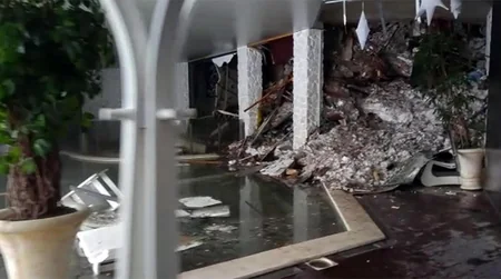 İtaliyada qar uçqunu nəticəsində oteldə ölənlərin sayı 7 nəfərə çatıb