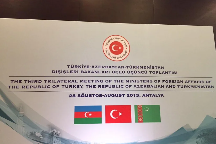 Antalyada Azərbaycan, Türkiyə və Türkmənistan XİN rəhbərlərinin üçtərəfli görüşü başlayıb