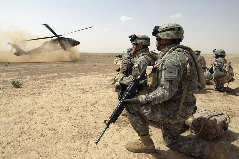 ABŞ Qırmızı dənizdə husilərə məxsus iki gəmini məhv edib