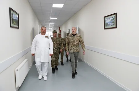 Prezident İlham Əliyev Kəlbəcərdə hərbi hospitalın açılışında iştirak edib