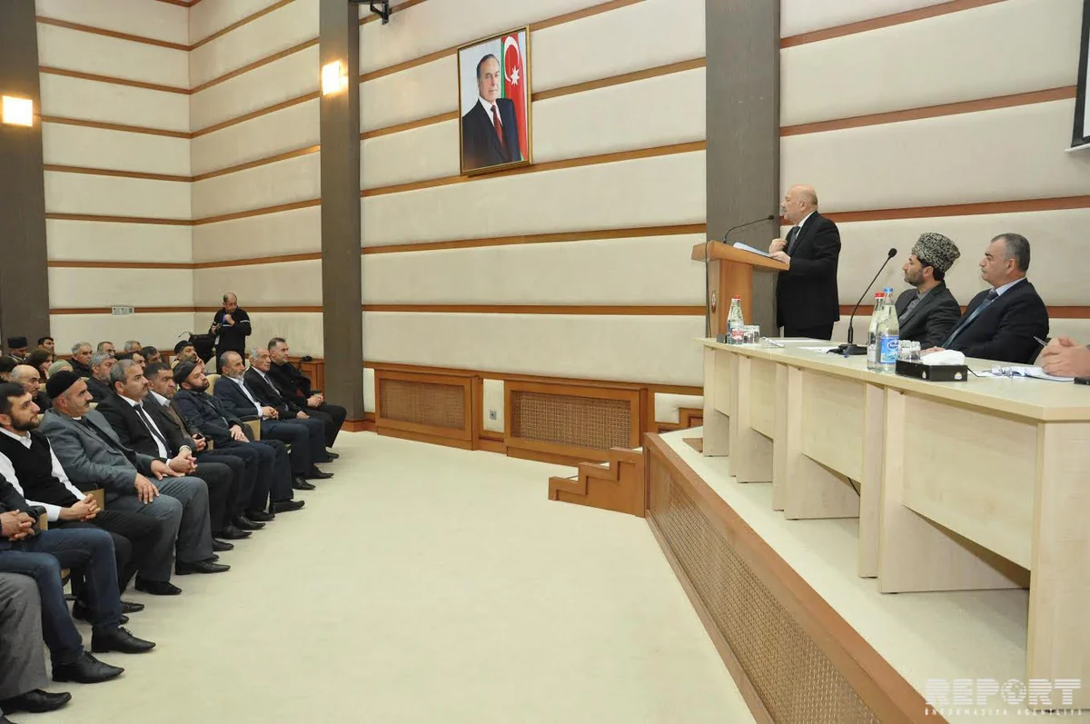 Lənkəranda “İslam Həmrəyliyi İlinə həsr olunan seminar-müşavirə keçirilib