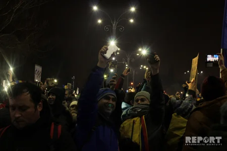 Rumıniyada 400 min insan hökumətin istefasını tələb edir - FOTO