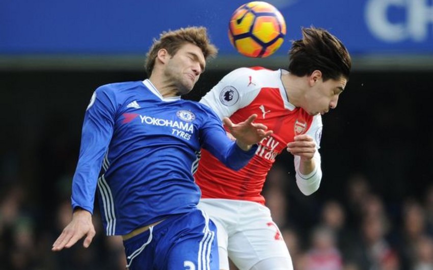 Barselona London klublarından futbolçular transfer edib