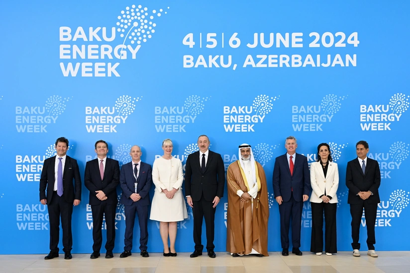 Президент Ильхам Алиев выступил на открытии Бакинской энергетической недели