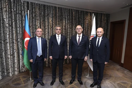 Vəkillər Kollegiyası Rəyasət Heyətinin növbəti iclası keçirilib