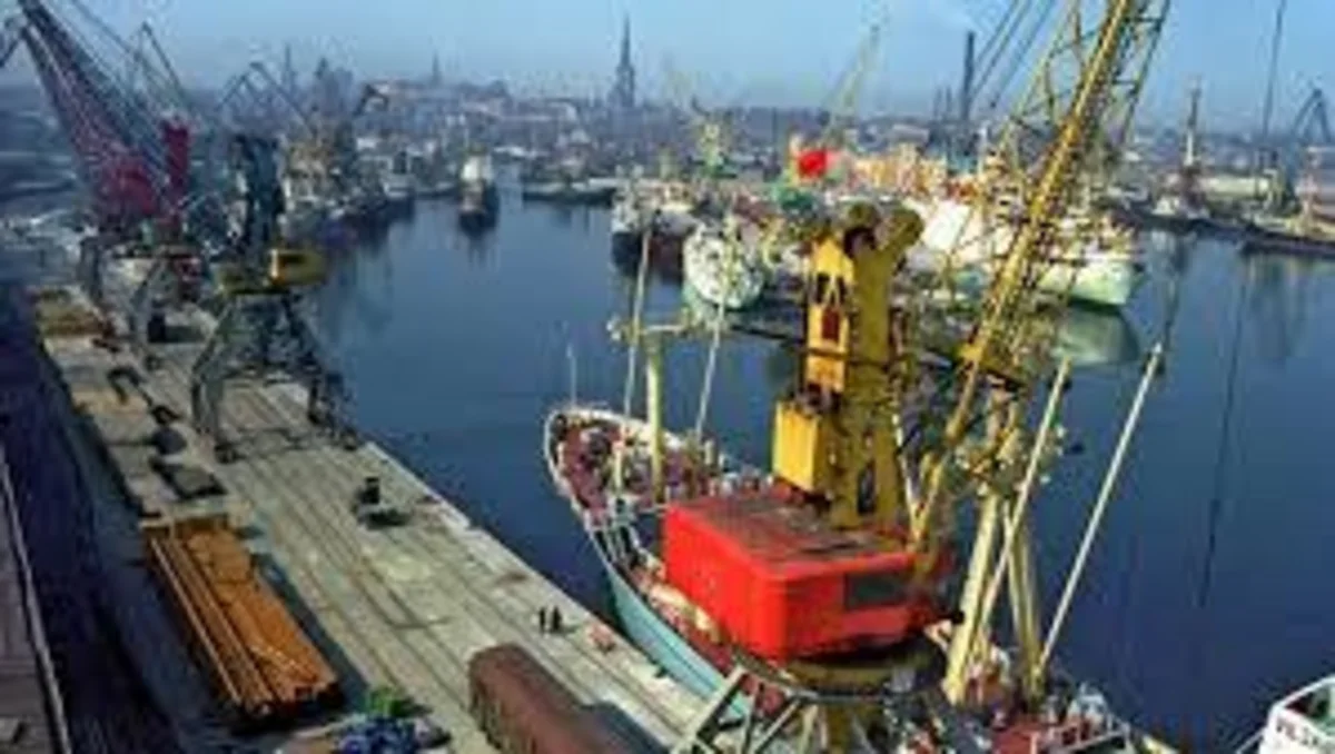 Латвия готова оказать помощь Беларуси в транспортировке нефти
