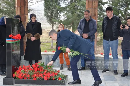 Kürdəmir, Göyçay və Ağsuda şəhidlərin əziz xatirəsi ehtiramla anılıb