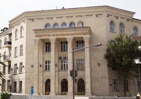 Azərbaycanda universitetin mətbuat katibi işdən çıxdı