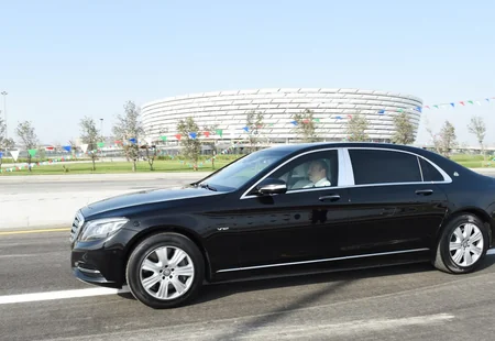 Prezident Bakı Olimpiya Stadionundan Heydər Əliyev prospektinə keçidin və yol qovşağının açılışında iştirak edib - YENİLƏNİB