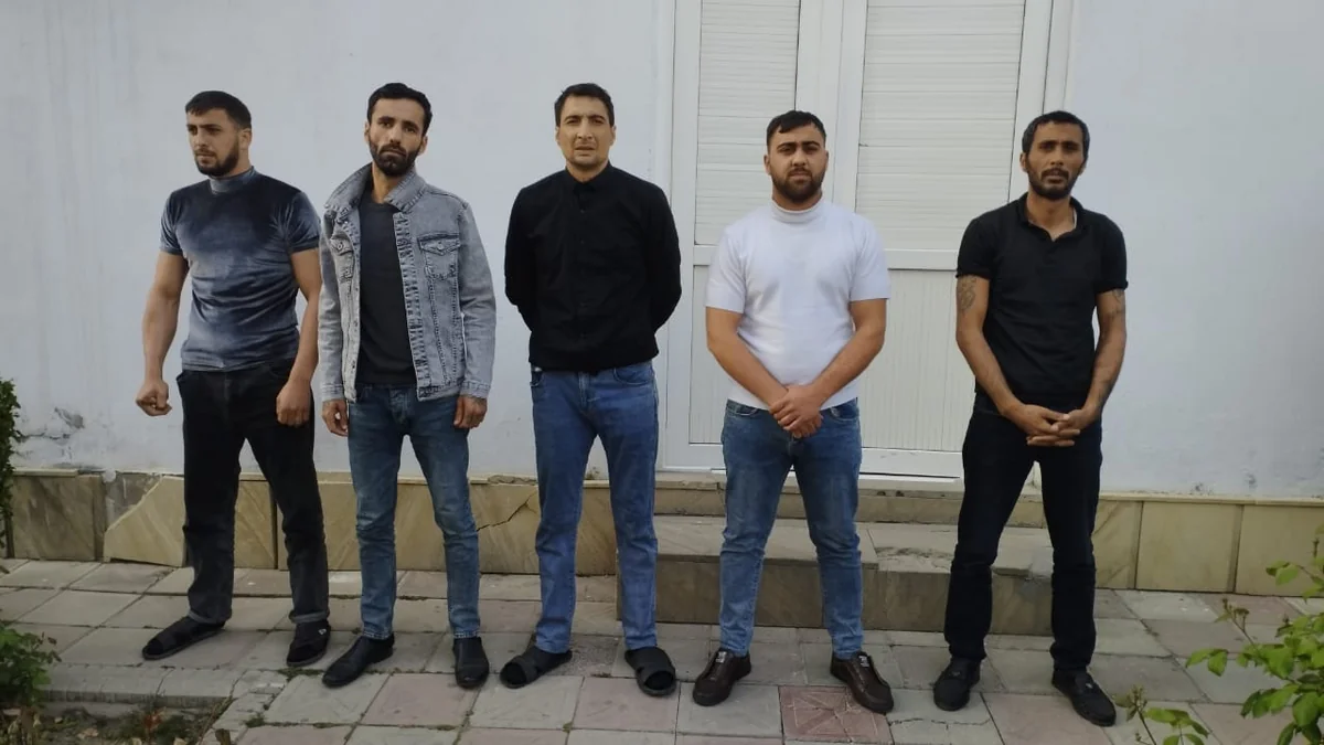 Mağazalardan oğurluq edən dəstə üzvləri tutulub