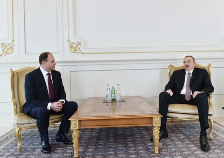 President Ilham Aliyev receives credentials of Ambassador of Moldova
