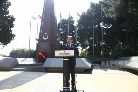 Türkiyə səfiri: Azərbaycanın dörd bir tərəfində dəfn edilmiş yüzlərlə şəhidimiz qardaşlığımızın dərin tarixini göstərir