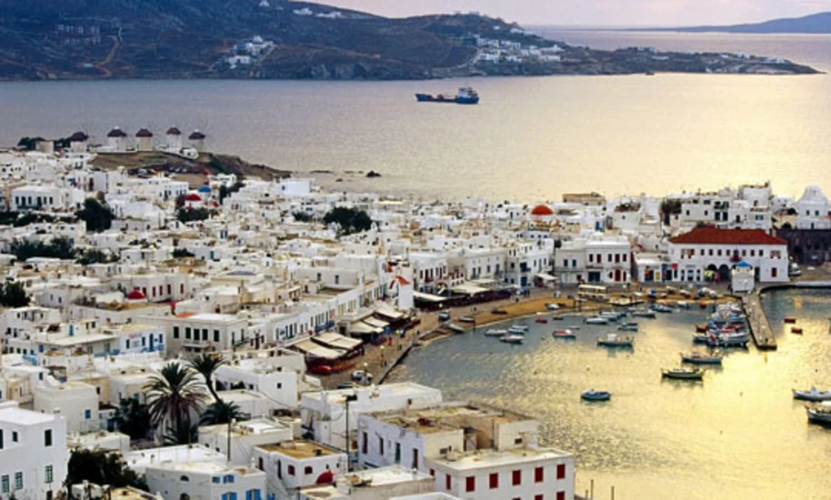 Türkiyədə məhkəmə hakimi Yunanıstana qaçıb