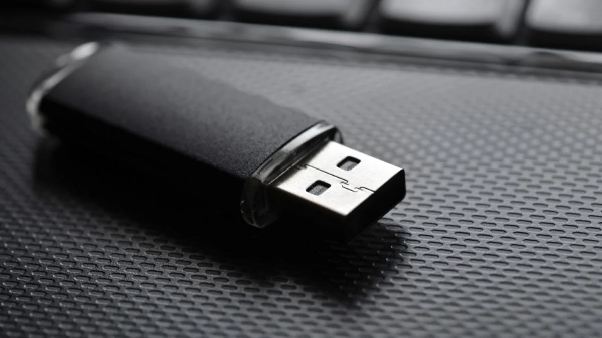 Japanese company worker loses memory stick with data of 460,000 city residents
