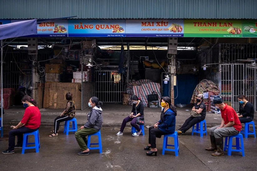 Столица Вьетнама введет строгие ограничения из-за COVID-19