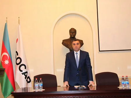 В управлениях и предприятиях SOCAR почтили память шехидов 20 Января