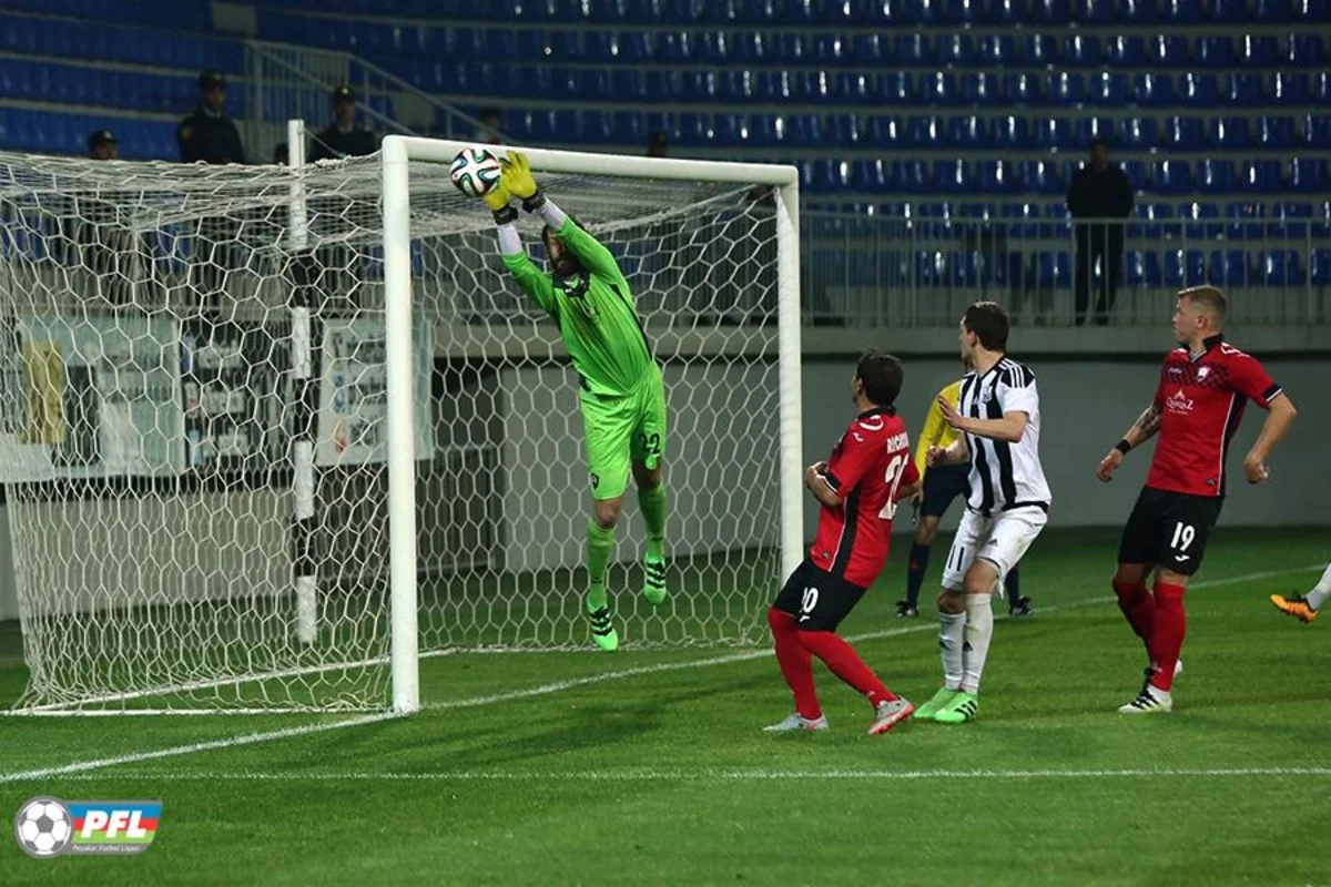 Bu gün futbol üzrə Azərbaycan çempionatında 32-ci turun üç oyunu keçiriləcək