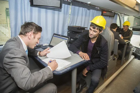 Tikinti şirkətlərində işçilərin müqaviləsiz işlədilməsi barədə materiallar Baş Prokurorluğa göndərilib