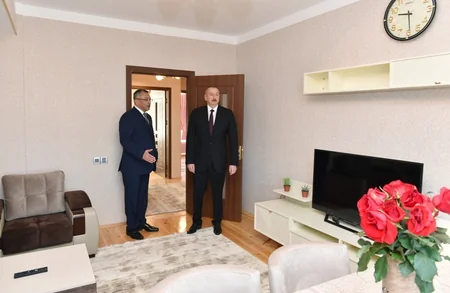 Президент Азербайджана принял участие в открытии жилкомплекса в Кюрдаханы - ФОТО