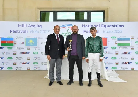 Milli Atçılıq Festivalında cıdır və yorğa yarışları keçirilib