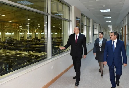 Prezident İlham Əliyev Ceyranbatan Ultrasüzgəcli Sutəmizləyici Qurğular Kompleksinin açılışında iştirak edib