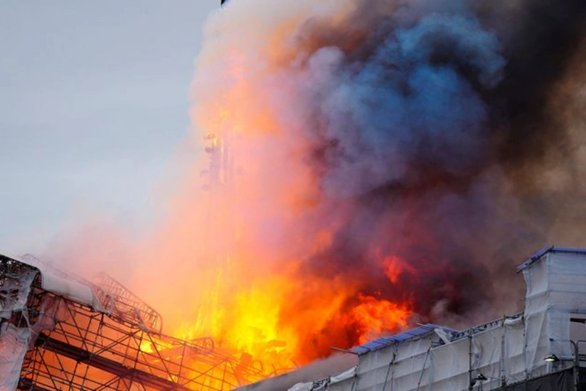 Fire rages through 17th-century Old Stock Exchange in Copenhagen