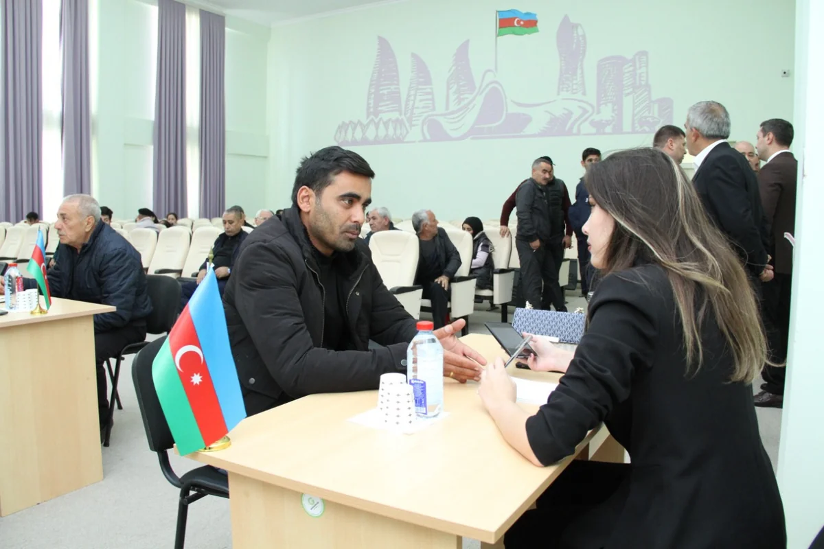 Məcburi köçkünlərə hüquqi yardım göstərilib