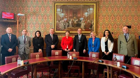 Böyük Britaniyanın Lordlar Palatasında Heydər Əliyevin xatirəsi anılıb
