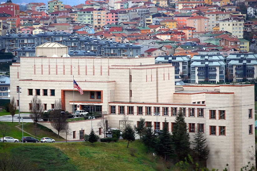 US to temporarily close its diplomatic offices in Turkey