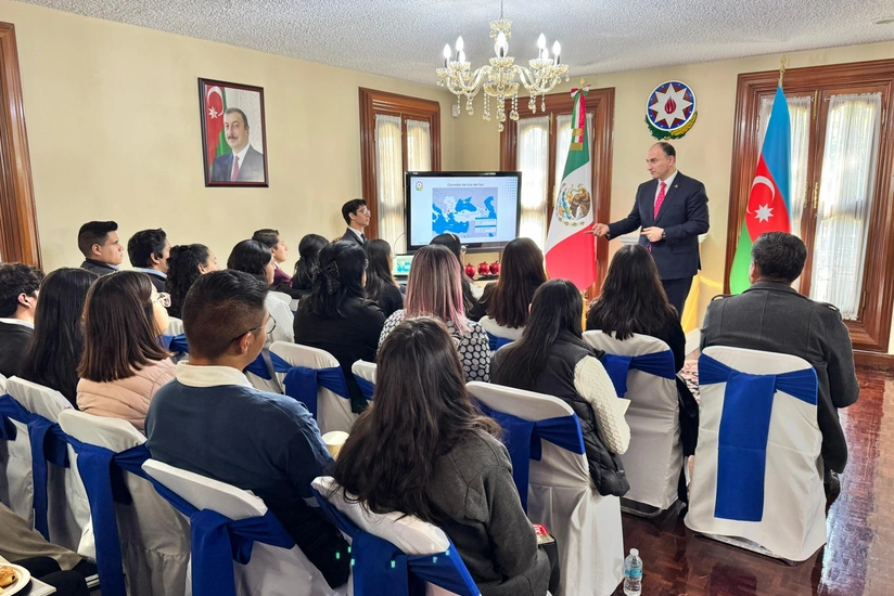 Students at Mexico's National Polytechnic Institute receive lecture on COP29