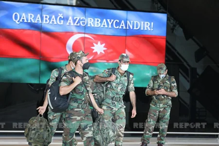 First group of Azerbaijani firefighters return home from Turkey